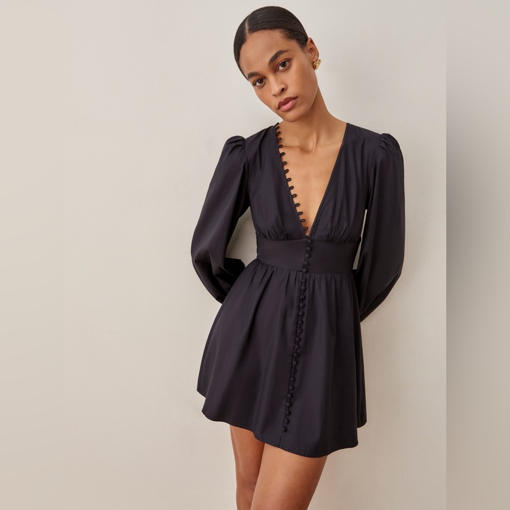 Reformation Caitie dress in black size 8